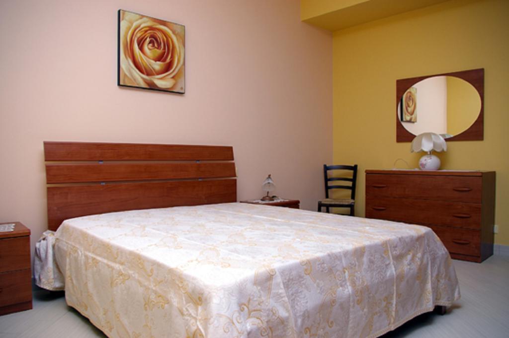 Appartamenti Sicilia Bedda トラッペート エクステリア 写真